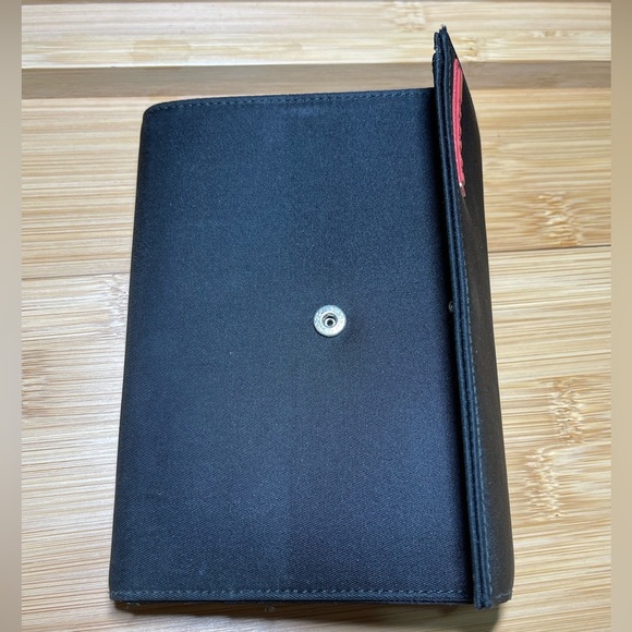 Prada Wallet - Picture 5 of 13